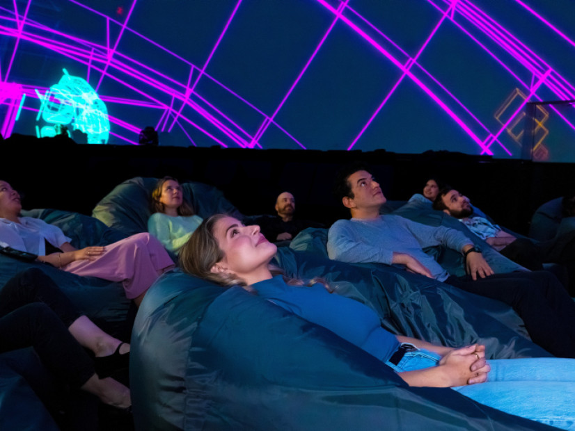 Pink Floyd  - The Dark Side of the Moon 50th anniversary